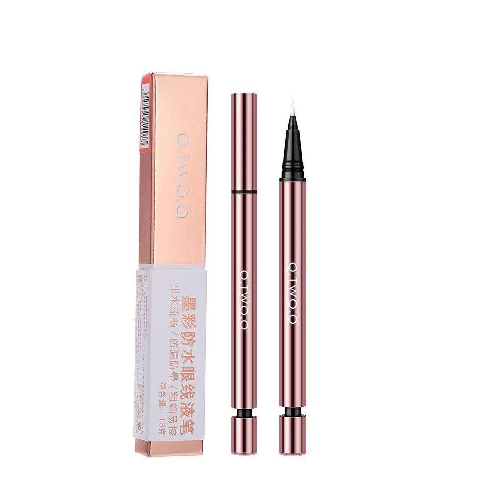 Long-Wear Smudge-Resistant Eye Pencil