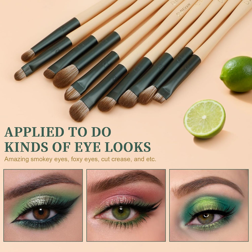 Makeup Brushes 14Pcs with 3Pcs Christmas Sponges Cosmetic Bag Makeup Brush Set for Foundation Blending Face Powder Blush Concealers Eye Shadows