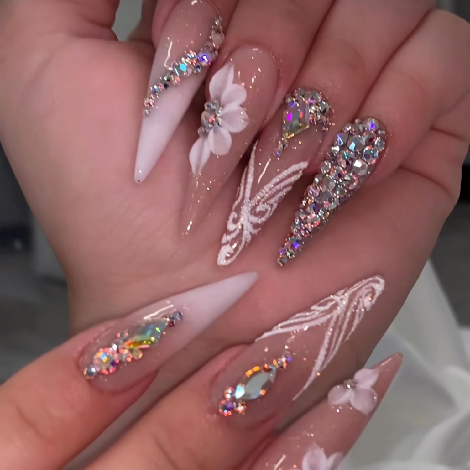 Press on Nails - Long Stiletto Fake Nails with Bling Glitter, Acrylic Luxury Rhinestone Design 24 Pcs