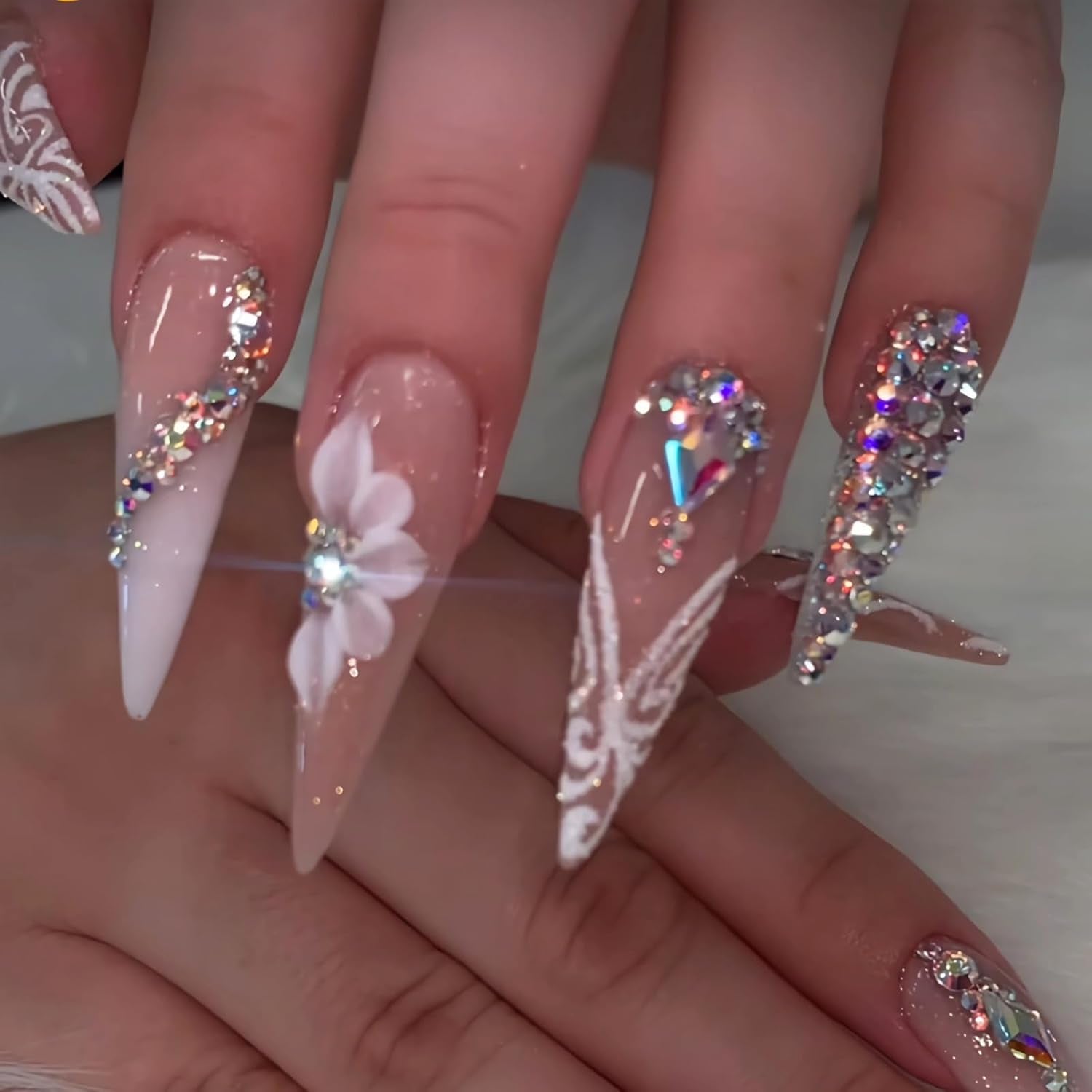 Press on Nails - Long Stiletto Fake Nails with Bling Glitter, Acrylic Luxury Rhinestone Design 24 Pcs